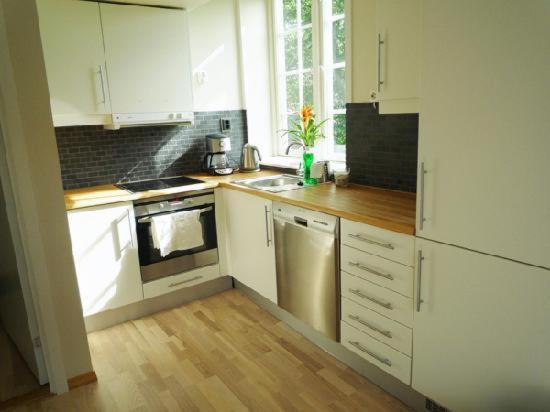 Apartamentos Plaza Espana Deluxe Zaragoza Bagian luar foto